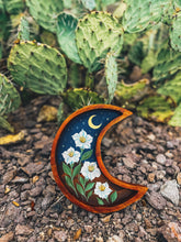 Load image into Gallery viewer, Hand Painted Datura Moon Tray