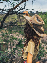 Load image into Gallery viewer, Americana