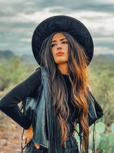 Load image into Gallery viewer, Lydia